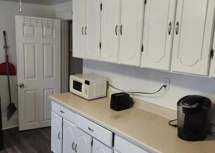 Апартаменты R1 Two Bedroom Орора