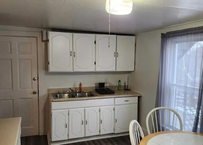 R1 Two Bedroom Апартаменты